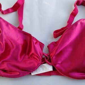 Vintage Fruit Of The Loom Nylon Satin Bra Size 36B PINK-FUSCHIA UNDERWIRE